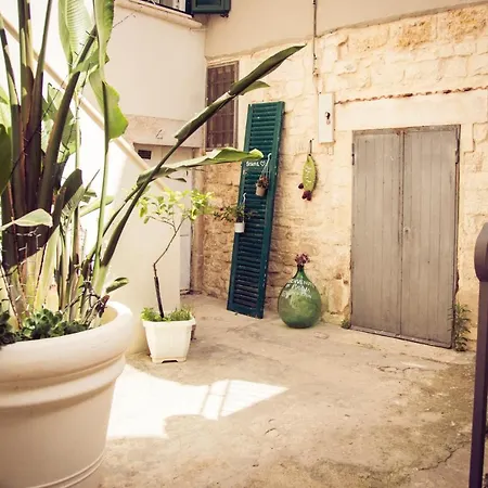 Apartment Casa Al Castello Trani